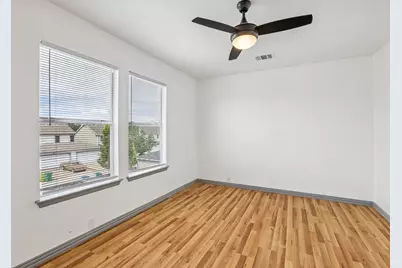 18736 Imperial Eagle Lane, Elgin, TX 78621 - Photo 25