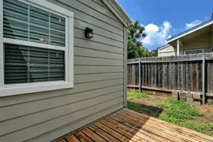 913 Sirocco Dr, Austin, TX 78745 - Photo 21