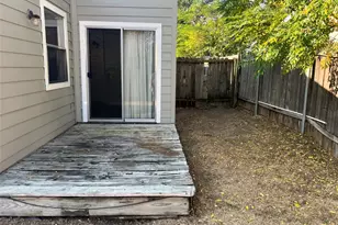 913 Sirocco Dr, Austin, TX 78745 - Photo 37