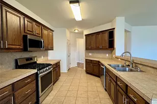 193 Blossom Vly Strm, Buda, TX 78610 - Photo 17