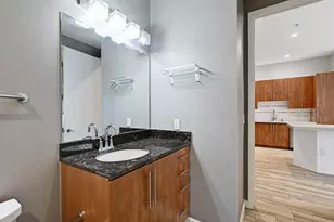 54 Rainey St, Austin, TX 78701 - Photo 23