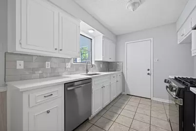 10410 Macmora Road, Austin, TX 78758 - Photo 3