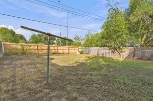 4902 Avalon Ave, Austin, TX 78744 - Photo 11
