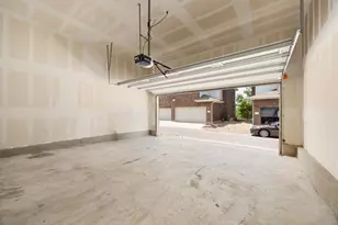 605 W South St St, Leander, TX 78641 - Photo 35