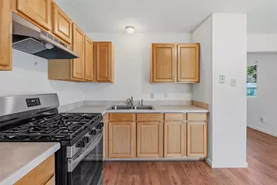 6205 Shadow Bend, Austin, TX 78745 - Photo 9