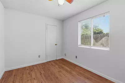 6205 Shadow Bend, Austin, TX 78745 - Photo 23