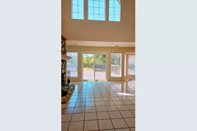 105 Meadow Drive, Georgetown, TX 78633 - Photo 5