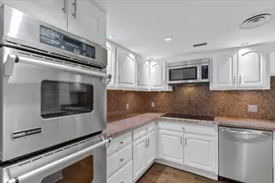 1122 Colorado St, Austin, TX 78701 - Photo 13