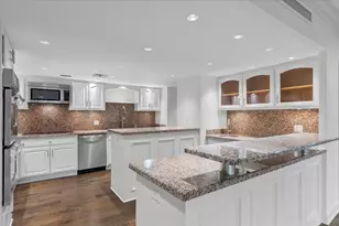 1122 Colorado St, Austin, TX 78701 - Photo 11