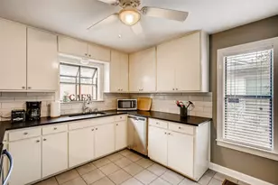 2307 Tower Dr, Austin, TX 78703 - Photo 5