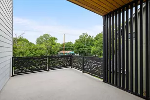 3508 Lyons Rd, Austin, TX 78702 - Photo 15