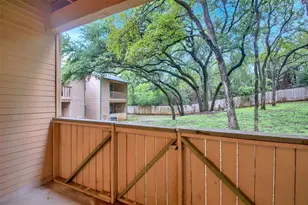 9100 Mountain Ridge Dr, Austin, TX 78759 - Photo 23