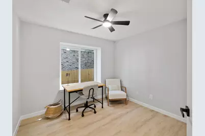 2804 Allison Drive, Austin, TX 78741 - Photo 21
