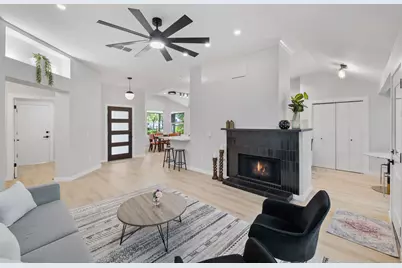 2804 Allison Drive, Austin, TX 78741 - Photo 9