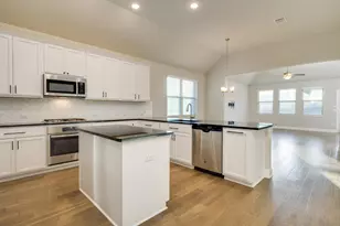 2905 Coral Valley Dr, Leander, TX 78641 - Photo 11