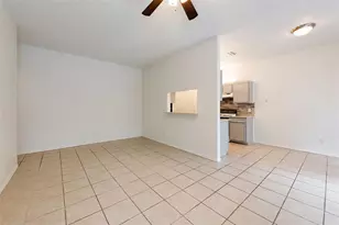 9100 Mountain Ridge Dr, Austin, TX 78759 - Photo 7