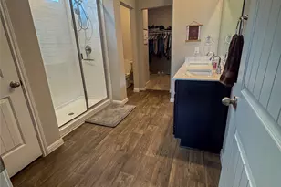 107 Hamilton Pool Ln, Bastrop, TX 78602 - Photo 13