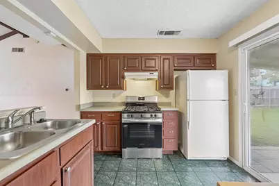 1105 Blue Ridge Drive, Austin, TX 78753 - Photo 9