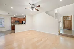 9412 Beechnut Dr, Austin, TX 78748 - Photo 9