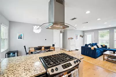 6501 Hickman Avenue, Austin, TX 78723 - Photo 5