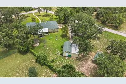 250 Hickory Drive, Elgin, TX 78621 - Photo 33