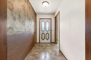 250 Hickory Dr, Elgin, TX 78621 - Photo 5