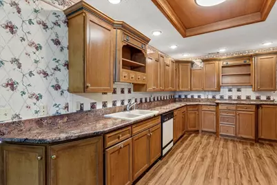 250 Hickory Drive, Elgin, TX 78621 - Photo 11