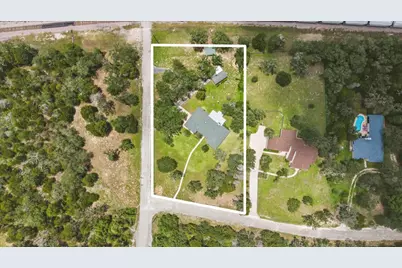 250 Hickory Drive, Elgin, TX 78621 - Photo 37