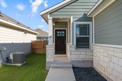 309 Trellis Boulevard, Leander, TX 78641 - Photo 3