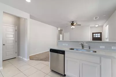 309 Trellis Boulevard, Leander, TX 78641 - Photo 7