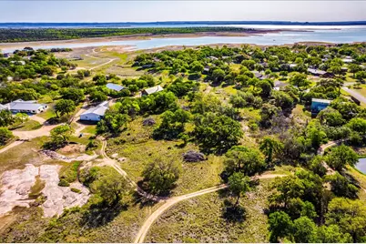 7688 Hwy 261 Highway, Buchanan Dam, TX 78609 - Photo 11