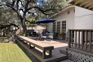 435 Forrest Hill Dr, San Antonio, TX 78209 - Photo 33