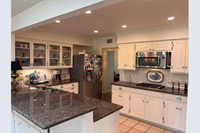 435 Forrest Hill Drive, San Antonio, TX 78209 - Photo 11