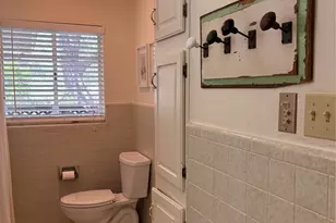 435 Forrest Hill Dr, San Antonio, TX 78209 - Photo 25