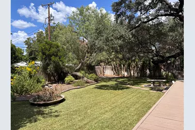 435 Forrest Hill Drive, San Antonio, TX 78209 - Photo 35