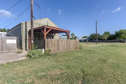 106 East Street, Hutto, TX 78634 - Photo 7
