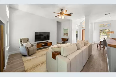 3607 Latimer Drive, Austin, TX 78732 - Photo 7
