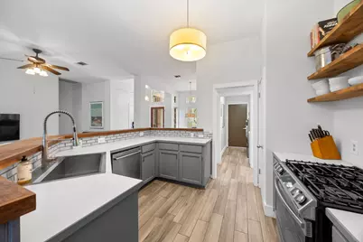 3607 Latimer Drive, Austin, TX 78732 - Photo 11