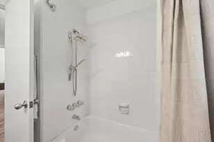 3607 Latimer Dr, Austin, TX 78732 - Photo 27