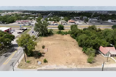 101 E South Street, Leander, TX 78641 - Photo 9