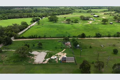 155 Arbuckle Road, Elgin, TX 78621 - Photo 27