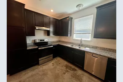 805 Hallie Cove, Lockhart, TX 78644 - Photo 25