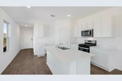 12205 Pike Bend, Mustang Ridge, TX 78610 - Photo 7