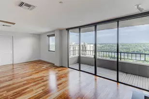 40 N Interstate 35 Hwy, Austin, TX 78701 - Photo 21