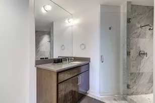40 N Interstate 35 Hwy, Austin, TX 78701 - Photo 27