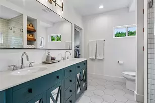 1706 Perez St, Austin, TX 78721 - Photo 27
