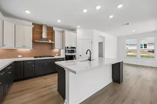115 Centerfire Ln, Georgetown, TX 78633 - Photo 3