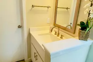 2902 Cole St, Austin, TX 78705 - Photo 11