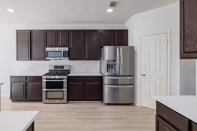 10901 Mint Julep Drive, Austin, TX 78748 - Photo 9