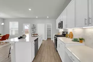 8716 Whitter Dr, Austin, TX 78747 - Photo 7